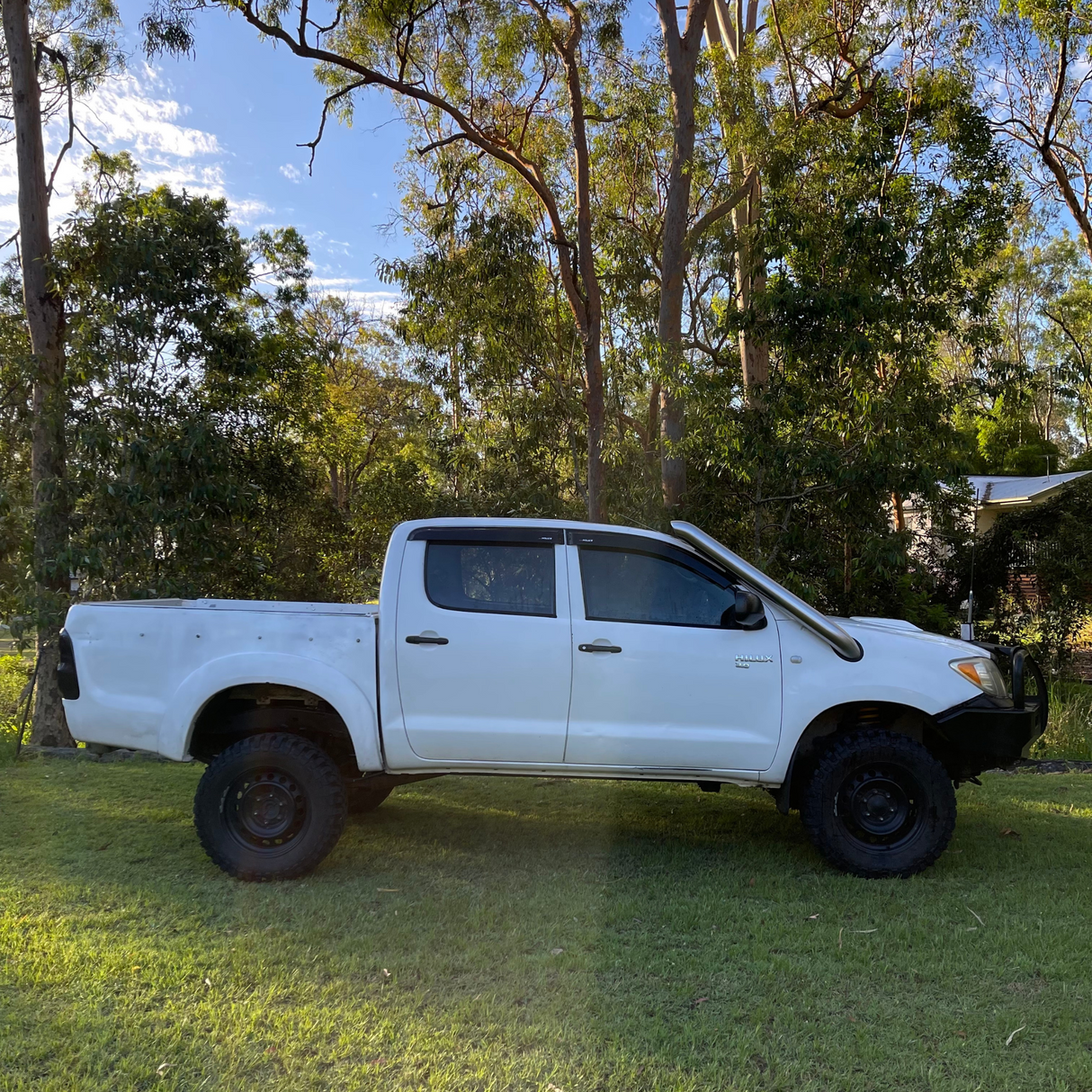 TOYOTA N70 HILUX SHORT ENTRY SNORKEL