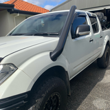 NISSAN NAVARA D40